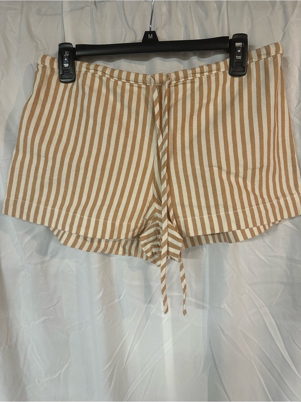 Cali 1850 Striped Tan and White Drawstring Women's Shorts, NWOT